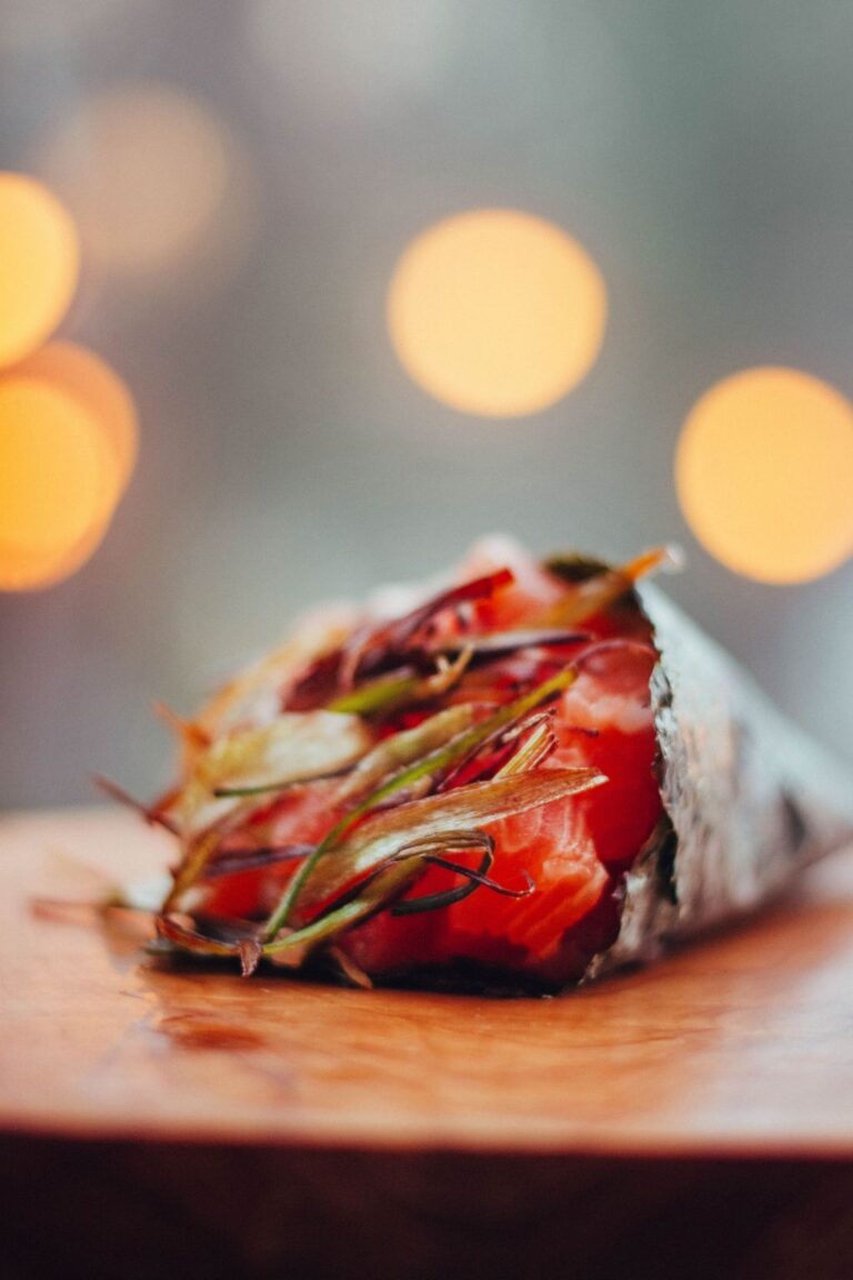 TEMAKI SALMÃO E ALHO PORÓ 2